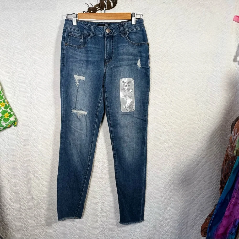 NEW 1822 Denim skinny ankle blue jeans size 6 - Picture 1 of 9